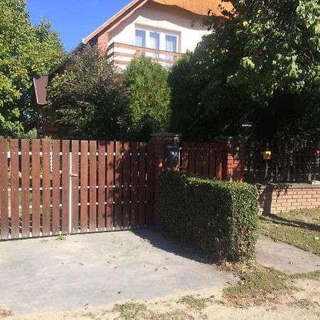 Ady Endre 9.A Apartment Balatonfuzfo Luaran gambar